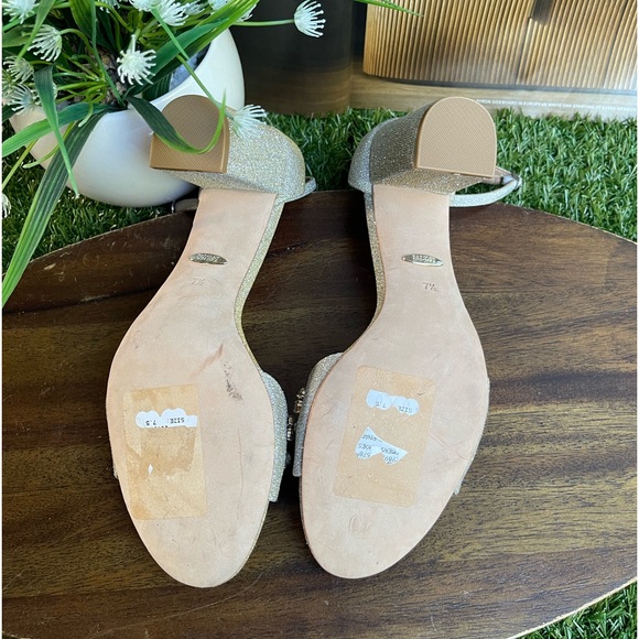 Badgley Mischka embellished heels size 7.5 tempest platino - Picture 8 of 10